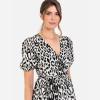 Lovedrobe Women&rsquo;s Ladies Wrap Top Short Puff Sleeve V-Neck Floral Floral Print Peplum Satin Blouse Smart Casual Office Wear Blouse Femme (Lot de 1)(Ivory Animal Print)